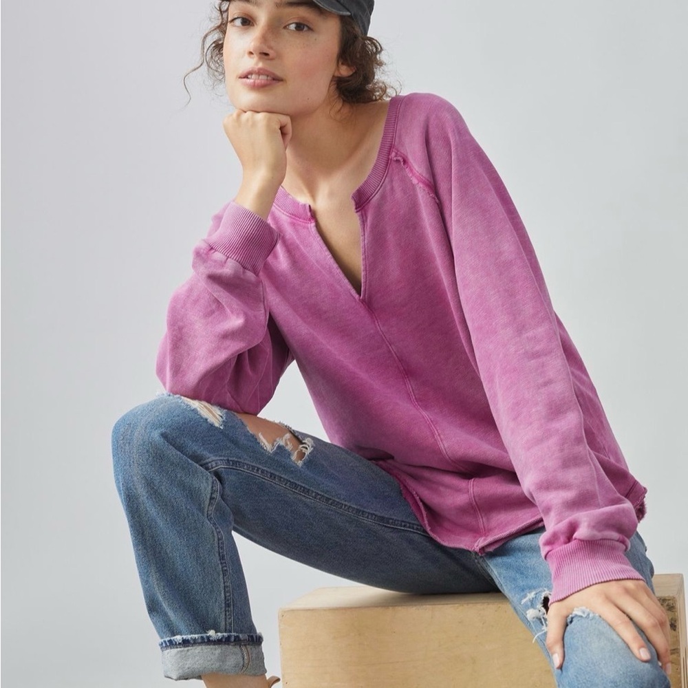 Anthropologie’s Pilcro Notch-neck Sweatshirt Mineral Wash Purple size XS